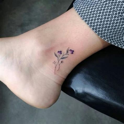 tatuajes en el pie para mujer con significado|Tatuajes en el pie para mujeres: diseños y estilos